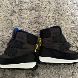 Boys Sorel boots size 7